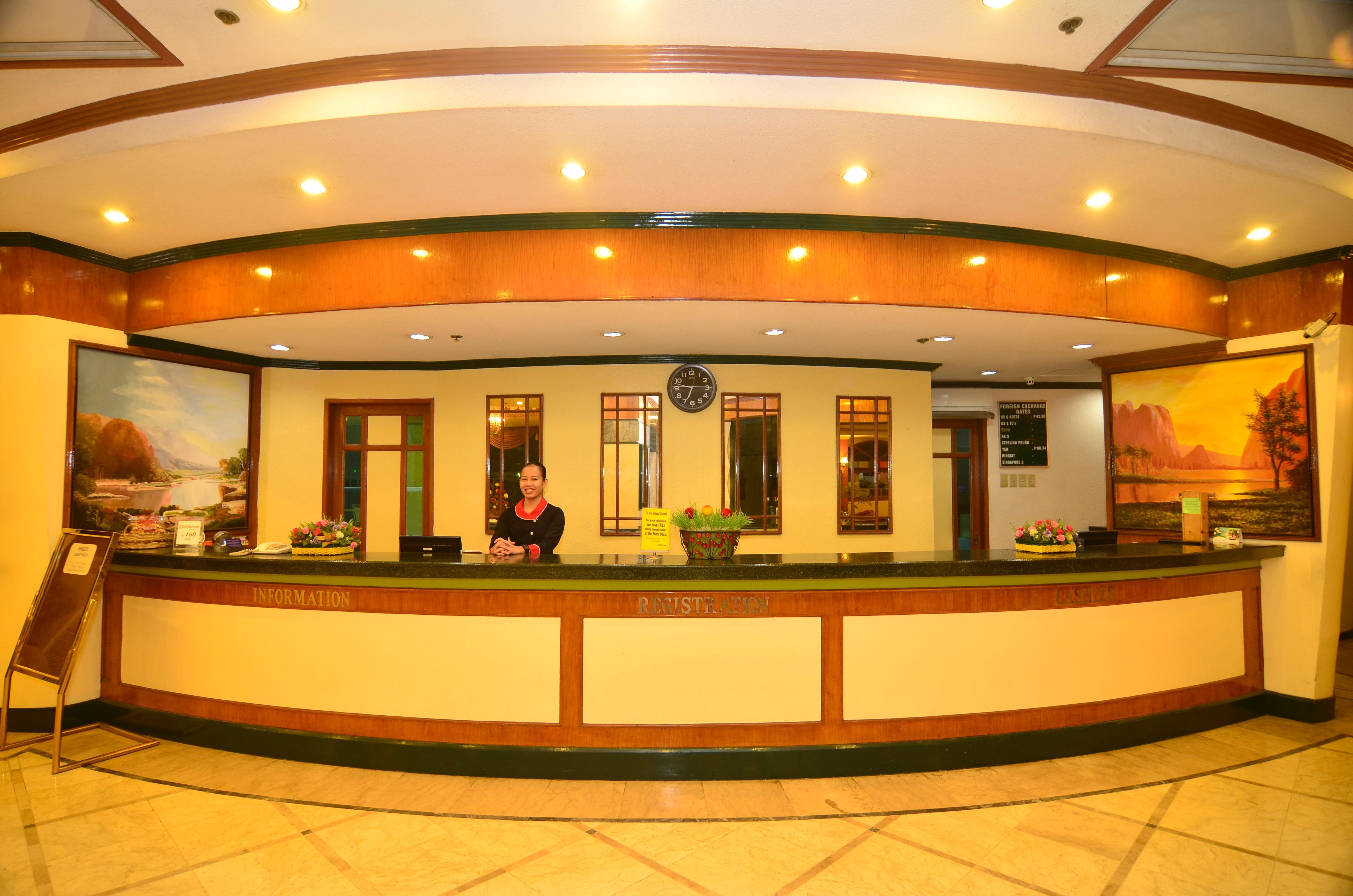 ฮอลิเดย์ พลาซ่า โฮเต็ล เซบู Hotel Cebu ภายนอก รูปภาพ