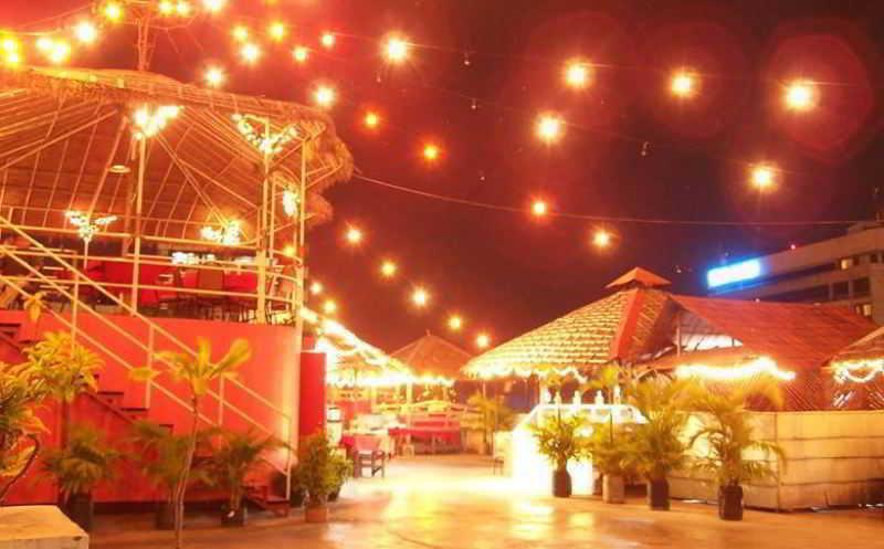 ฮอลิเดย์ พลาซ่า โฮเต็ล เซบู Hotel Cebu ภายนอก รูปภาพ